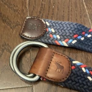 Abercrombie and fitch kids belt size 9-12